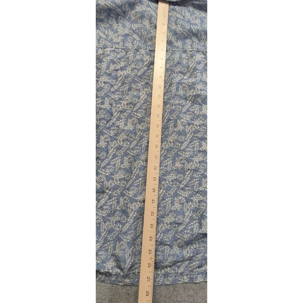 The North Face men's blue leaf print button up shirt LG short sleeves Zip pocket